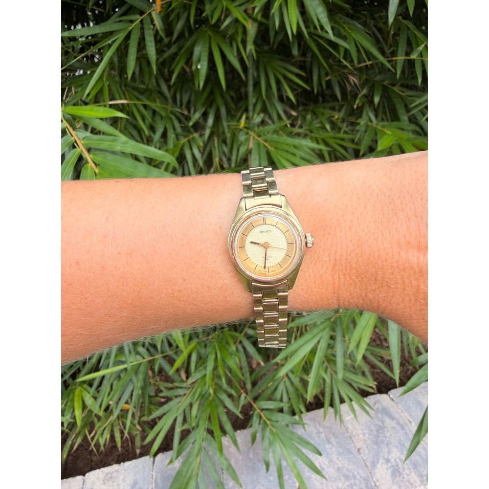 VTG 1970s Seiko 1104-0270 Mechanical Gold Tone Manual Wind Women's Watch